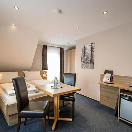 מלון Klosterbraeustuben