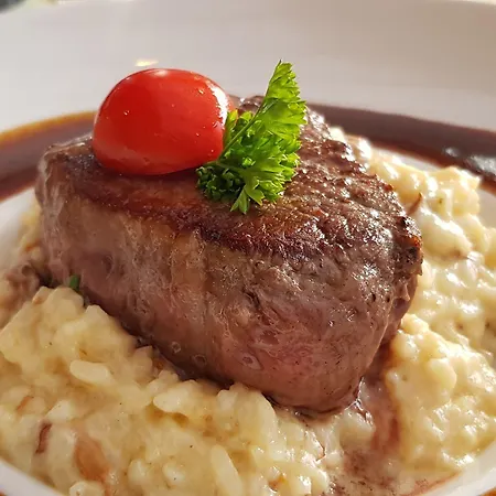 מלון Klosterbraeustuben 3*