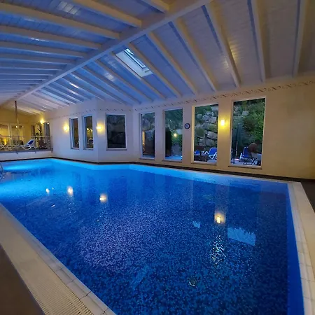 מלון Klosterbraeustuben 3*