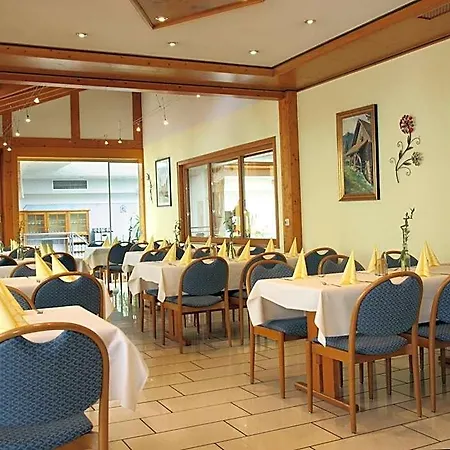 Klosterbraeustuben Szálloda Zell am Harmersbach
